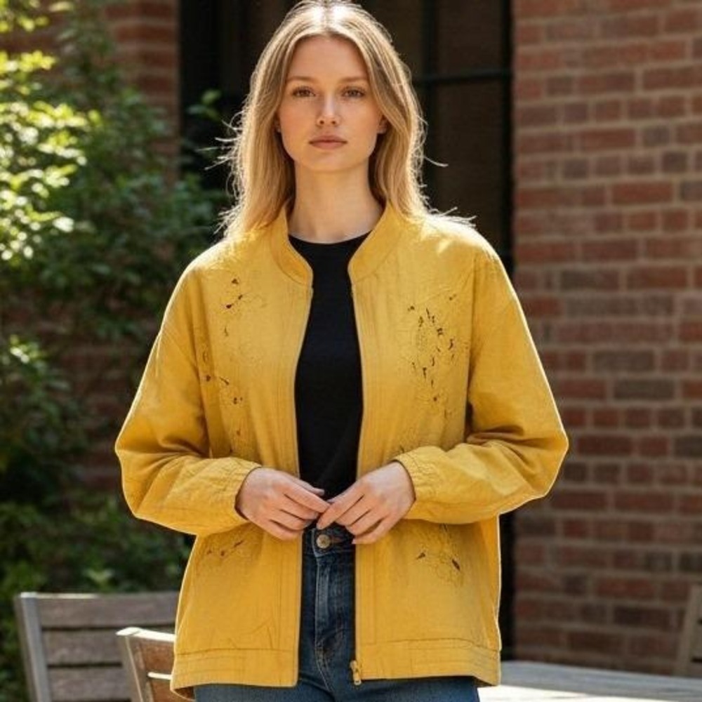 Great Cavalier Silk Jacket Women Large Yellow Excellent Vintage Embroidered